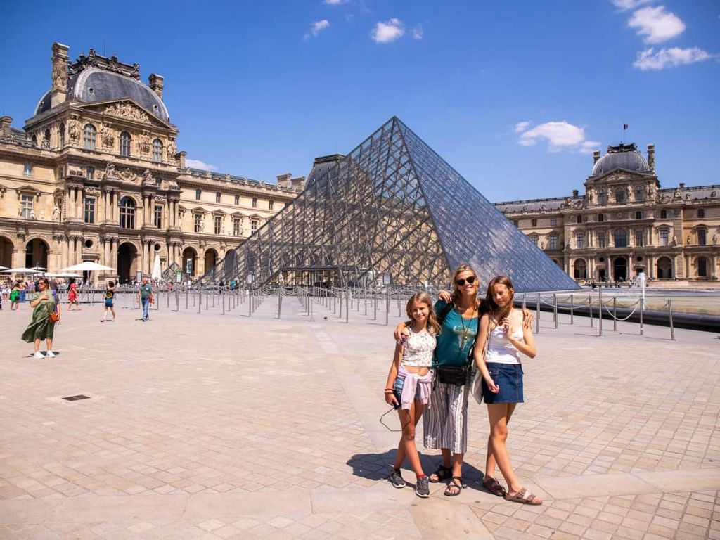Louvre Museum 3